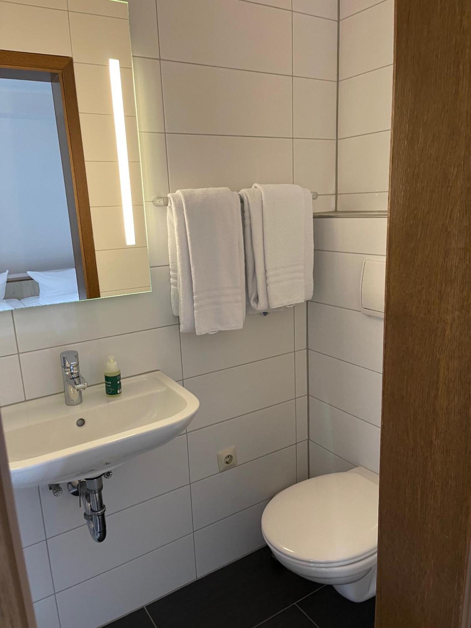 Landhotel Sickinger Hof Walldorf  Zewnętrze zdjęcie